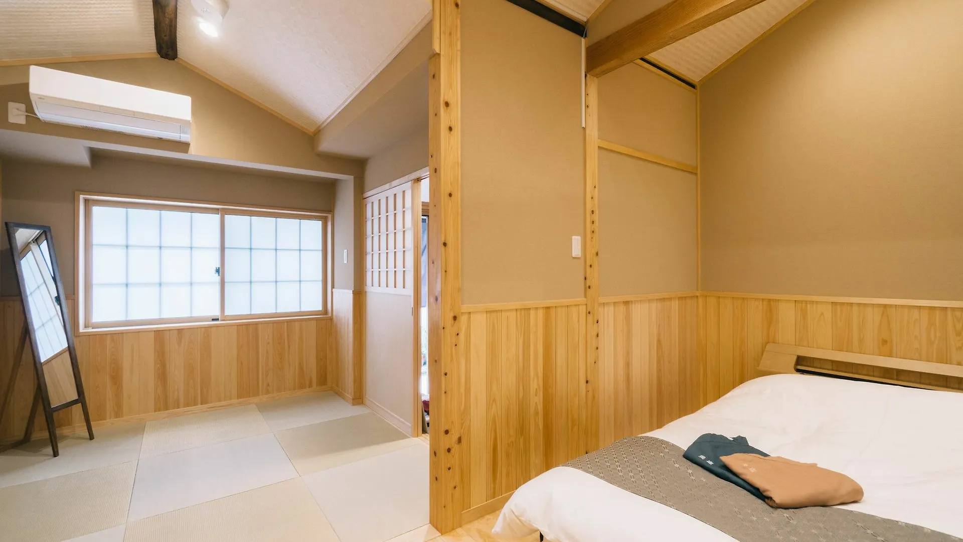 Miro Saiinnishi Imadacho Tei Kyoto