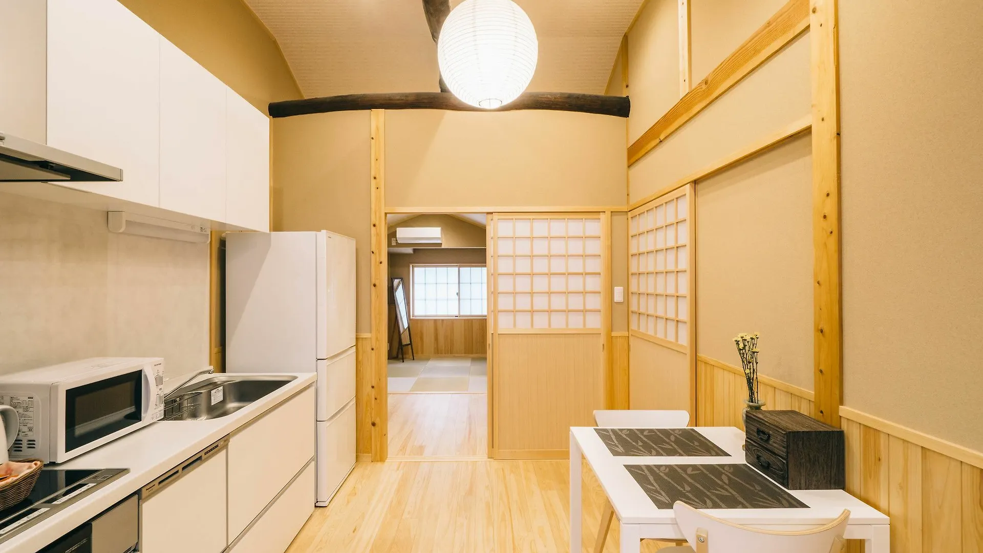 Miro Saiinnishi Imadacho Tei Kyoto Japan